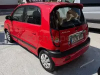 Usado Hyundai Atos GLS 59 CV (43 kW) 2002 Rojo Utilitario