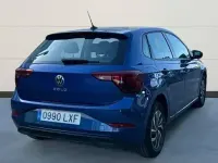 Usado VW Polo Life 95 CV (69 kW) 2022 Azul Utilitario