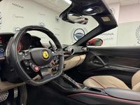 Usado Ferrari 812 799 CV (587 kW) 2021 Rojo Descapotable