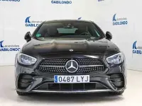 Usado Mercedes E220 194 CV (142 kW) 2022 Gris / plata Coupe