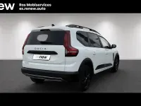 Usado Dacia Jogger Extreme 100 CV (73 kW) 2022 Blanco Monovolumen