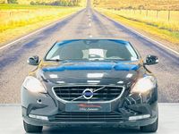 Usado Volvo V40 Kinetic 120 CV (88 kW) 2016 Negro Berlina