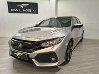 Usado Honda Civic Elegance 129 CV (94 kW) 2019 Gris / plata Berlina