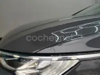 Usado VW Golf VIII 115 CV (84 kW) 2022 Gris / plata Berlina