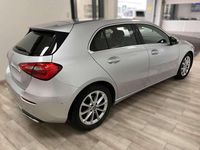 Usado Mercedes A180 136 CV (100 kW) 2020 Plateado Utilitario