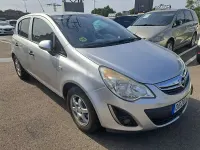 Usado Opel Corsa Selective 75 CV (55 kW) 2013 Gris / plata Utilitario