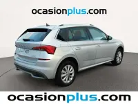 Usado Skoda Kamiq Ambition 110 CV (80 kW) 2022 Plateado SUV