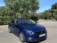 Usado Peugeot 308 Active 130 CV (95 kW) 2018 Azul Berlina