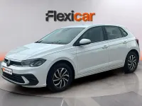 Usado VW Polo Life 95 CV (69 kW) 2022 Negro Utilitario