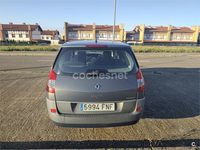 Usado Renault Scénic II Dynamique 110 CV (80 kW) 2007 Gris / plata Monovolumen