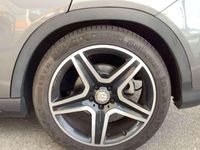 Usado Mercedes GLA220 AMG line 177 CV (130 kW) 2016 Gris SUV