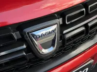 Usado Dacia Logan Ambiance 90 CV (66 kW) 2017 Granate Berlina