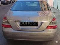 Usado Mercedes S320 235 CV (172 kW) 2007 Gris / plata Berlina