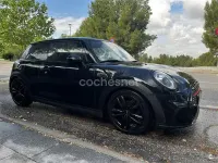 Usado Mini Cooper D 116 CV (85 kW) 2018 Negro Utilitario