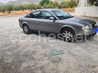 Usado Audi A6 163 CV (119 kW) 2002 Gris / plata Berlina