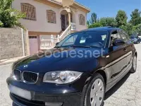Usado BMW 118 129 CV (94 kW) 2007 Negro Utilitario