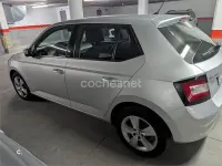 Usado Skoda Fabia 75 CV (55 kW) 2017 Gris / plata Berlina