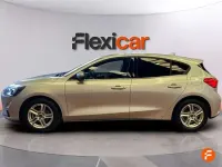 Usado Ford Focus Trend+ 95 CV (69 kW) 2021 Gris Utilitario
