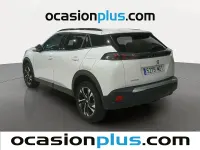 Usado Peugeot 2008 Allure 100 CV (73 kW) 2023 Blanco SUV