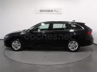 Usado Skoda Octavia Ambition 115 CV (84 kW) 2023 Negro Berlina