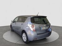 Usado Toyota Verso Advance 126 CV (92 kW) 2013 Violeta / lila Monovolumen