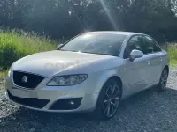 Usado Seat Exeo Reference 143 CV (105 kW) 2010 Gris / plata Berlina