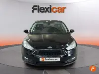 Usado Ford Focus Trend 100 CV (73 kW) 2018 Negro