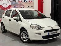 Usado Fiat Punto Pop 69 CV (50 kW) 2017 Blanco Berlina