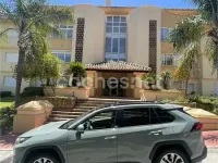 Usado Toyota RAV4 Hybrid Luxury 222 CV (163 kW) 2024 Gris / plata SUV