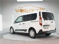 Usado Ford Transit Trend 101 CV (74 kW) 2021 Blanco Familiar