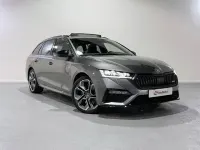 Usado Skoda Octavia RS 245 CV (180 kW) 2024 Gris Familiar