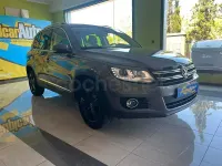 Usado VW Tiguan 140 CV (102 kW) 2015 Gris / plata SUV