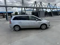 Usado Opel Zafira Cosmo 120 CV (88 kW) 2007 Gris / plata Monovolumen
