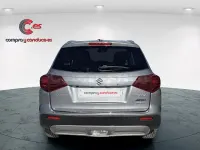 Usado Suzuki Vitara 116 CV (85 kW) 2022 Gris / plata SUV