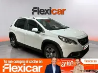 Usado Peugeot 2008 Allure 110 CV (80 kW) 2019 Blanco SUV