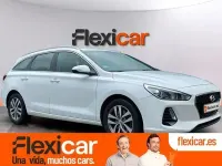 Usado Hyundai i30 110 CV (80 kW) 2018 Blanco Familiar