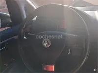 Usado VW Touran Edition 105 CV (77 kW) 2010 Gris / plata Monovolumen
