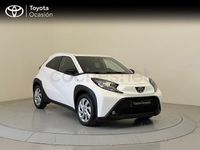 Usado Toyota Aygo X Play 72 CV (52 kW) 2025 Blanco SUV