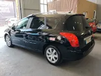 Usado Peugeot 308 Premium 120 CV (88 kW) 2009 Negro Berlina