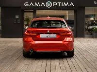 Usado BMW 116 Comfort Edition 136 CV (100 kW) 2022 Naranja Utilitario