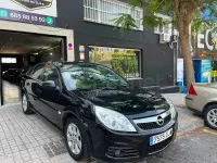 Usado Opel Vectra Elegance 150 CV (110 kW) 2009 Negro Berlina