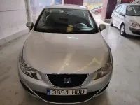 Usado Seat Ibiza Sport 105 CV (77 kW) 2011 Gris / plata Berlina