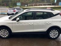 Usado Seat Arona Style Plus 110 CV (80 kW) 2022 Blanco SUV