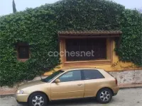 Usado Audi A3 Attraction 110 CV (80 kW) 1998 Beige Utilitario