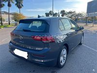 Usado VW Golf VIII Life 110 CV (80 kW) 2023 Gris / plata Berlina