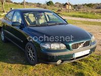 Usado Volvo S60 163 CV (119 kW) 2002 Verde Berlina
