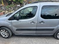 Usado Peugeot Partner Tepee Active 100 CV (73 kW) 2016 Gris / plata Monovolumen