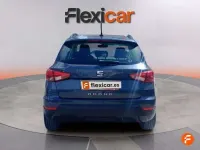 Usado Seat Arona Style 110 CV (80 kW) 2021 Gris SUV