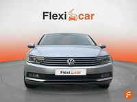 Usado VW Passat Advance 120 CV (88 kW) 2017 Gris Berlina