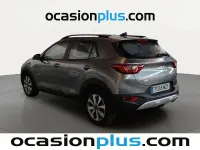 Usado Kia Stonic 101 CV (74 kW) 2025 Gris SUV